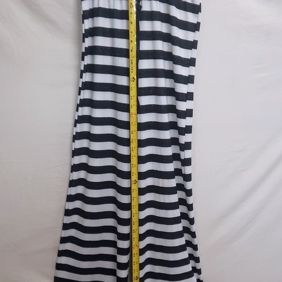 Pants - Picture 5 of 6